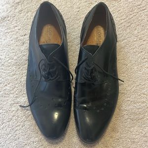 Florsheim black shoes size 9. Bought in Sydney Australia